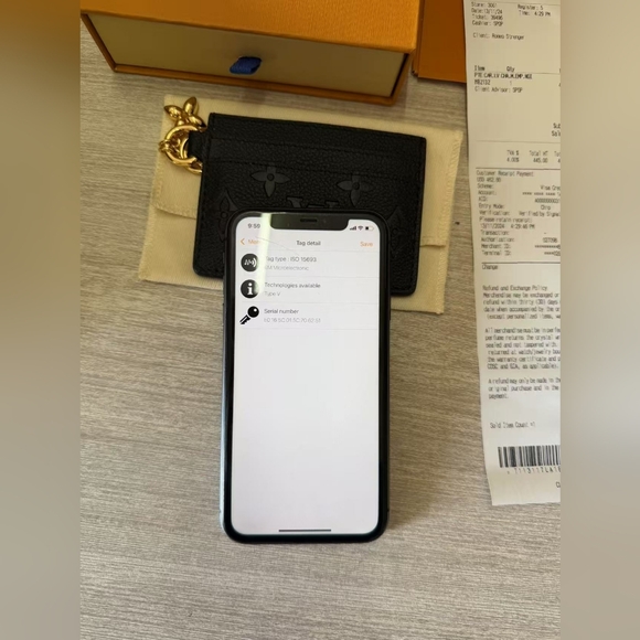 Louis Vuitton LV Charms Card Holder - Picture 11 of 12